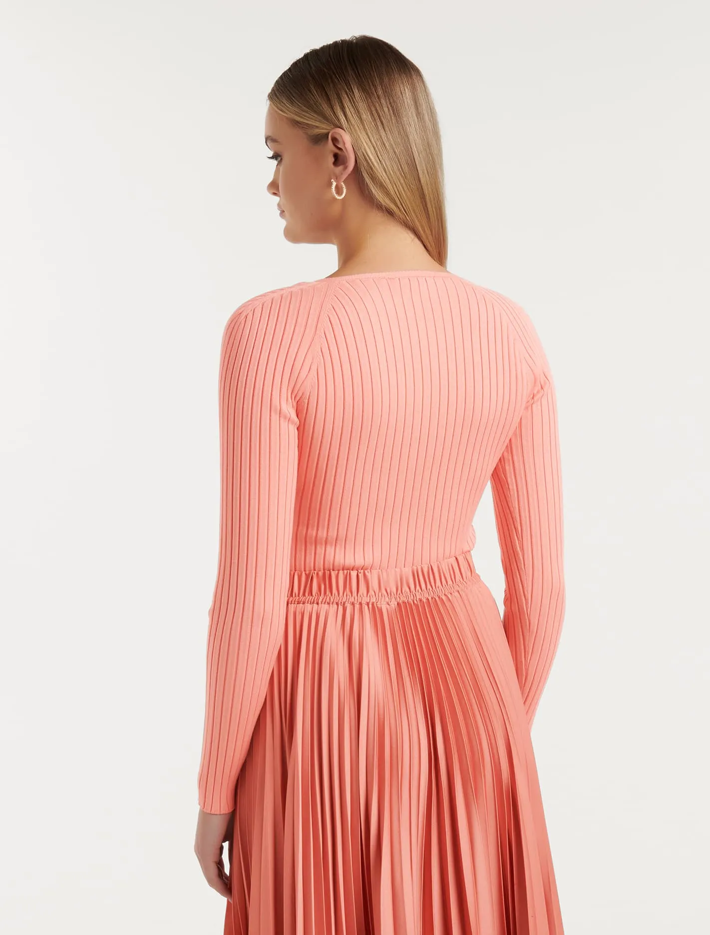 Carly Wide Rib V Neck Top