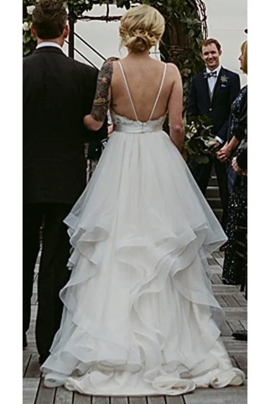 Charming Lace Ruffles Tulle Puffy Spaghetti Strap Beach Wedding Dress