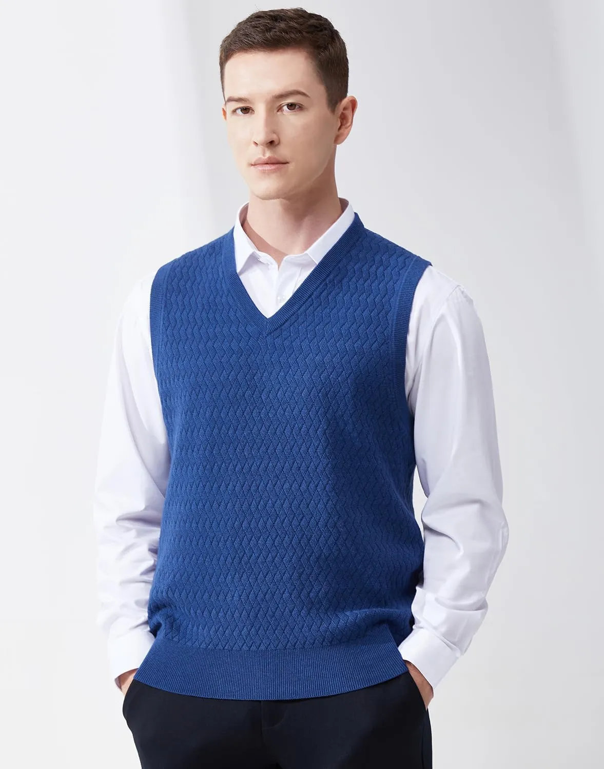 Men's V-Neck Sleeveless Pullover Sweater Casual Argyle Sweater Vest
