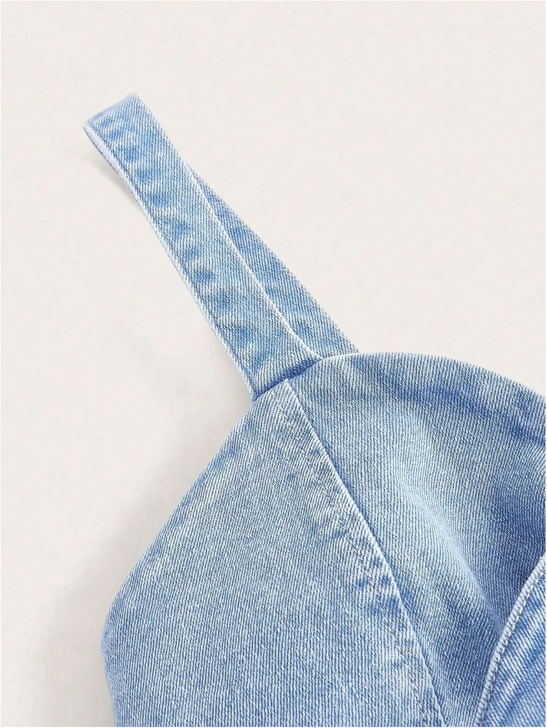 WDIRARA Women's Denim Tie Knot Tank Top Button Decor Sleeveless Y2k Jean Crop Top